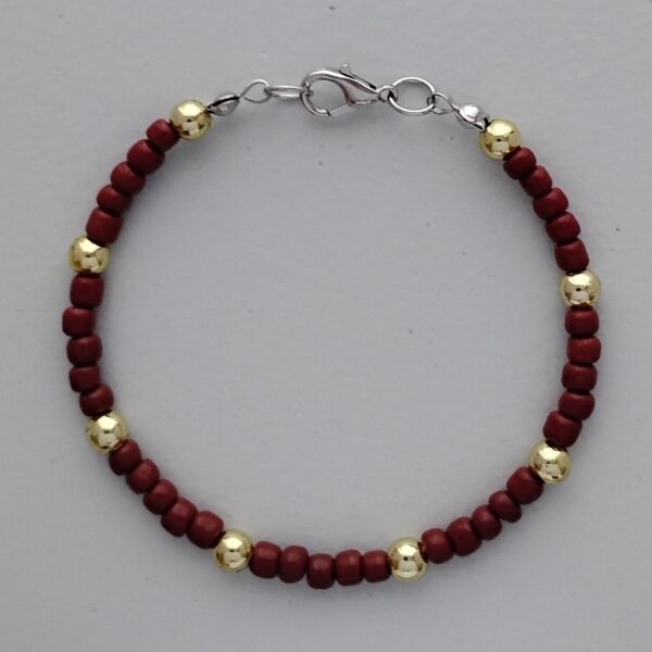 Bracelet with brown and gold beads